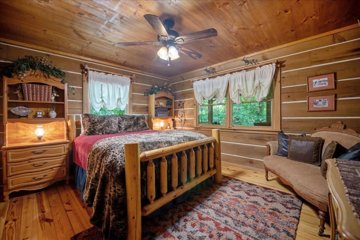 Waterfront Mountain Cabin With Hot Tub Villa Blue Ridge Exterior photo